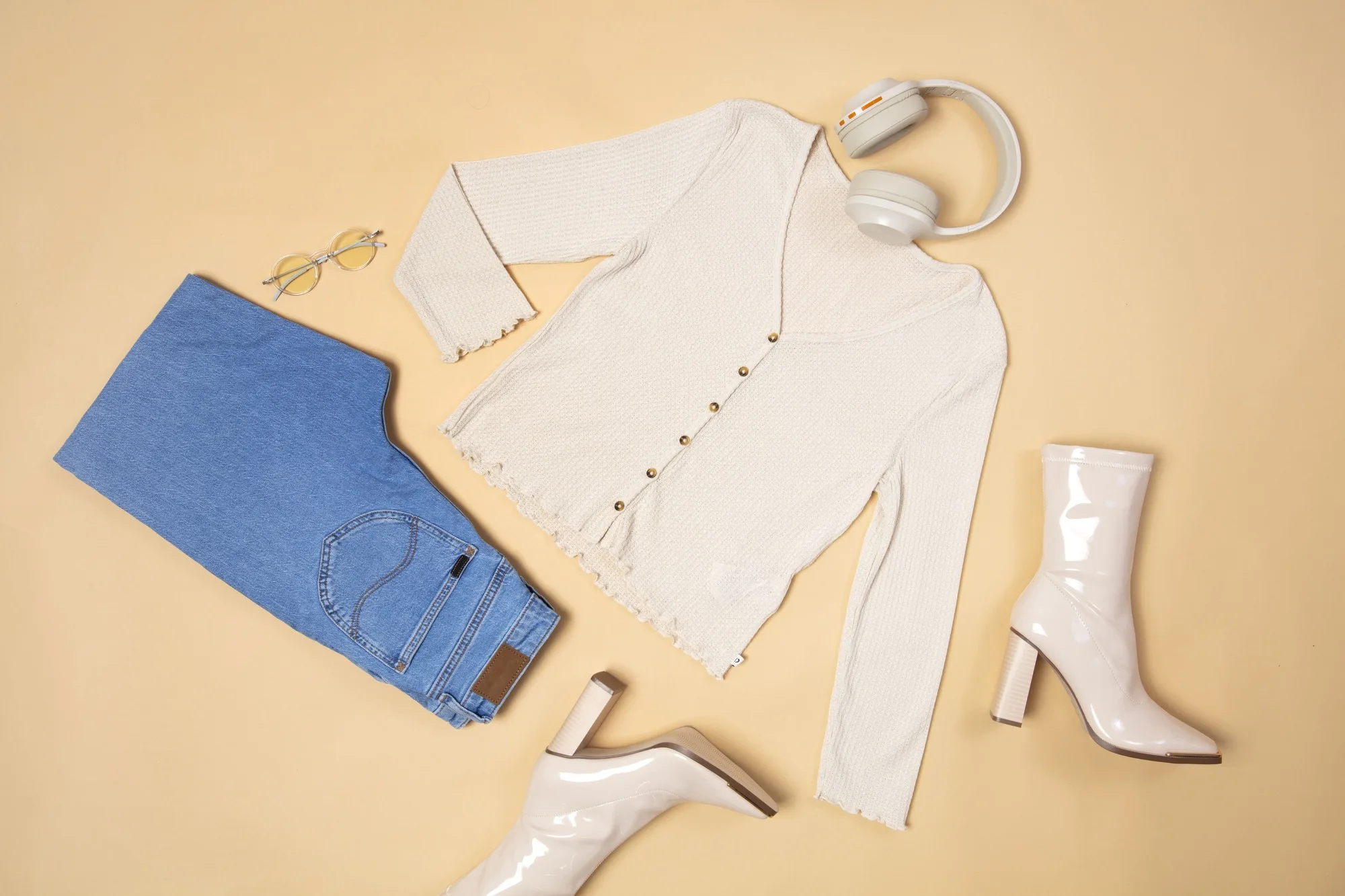 Go to Clothing, Shoes & Accessories category page