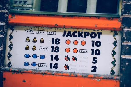 15baa01eb66ba86b42962926b68af1b2 addiction 2974642 1280 0